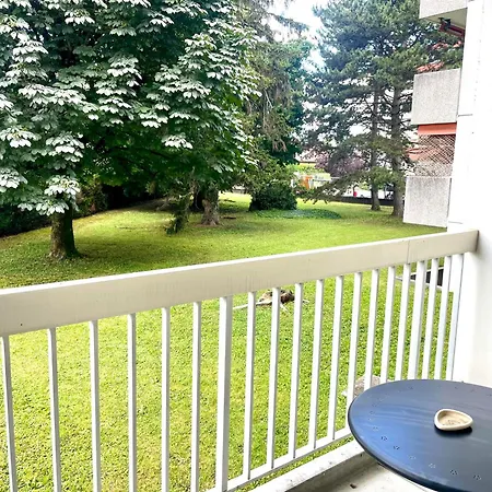 Le Calme-proche Geneve Et Tram Apartment *